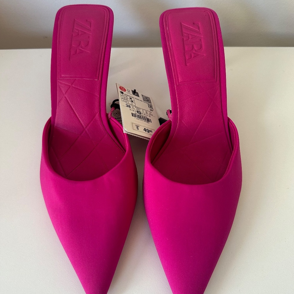 NWT Zara Fuschia Kitten Heel 7.5
